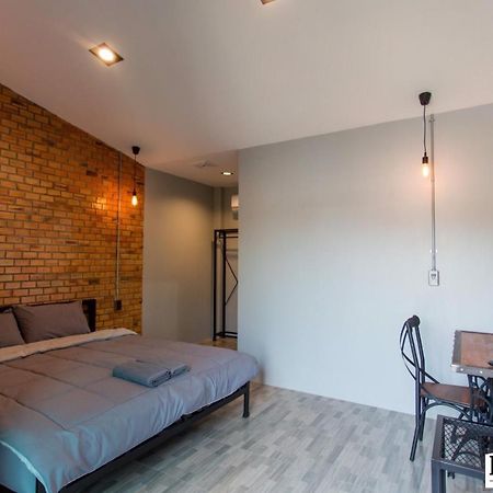 Bed Box Hotell Nakhonratchasima Eksteriør bilde